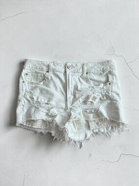 AMERICAN EAGLE White Lace Pocket High Rise Denim Shorties Shorts Size 12